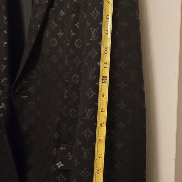 Louis Vuitton Black Monogram Blazer/Sport Coat 1,500 Size US 48 🔥🔥🔥 - Picture 10 of 13